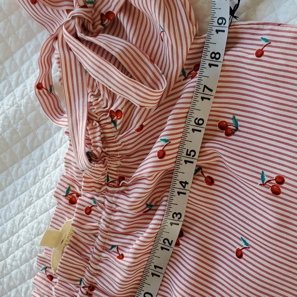 🍒Coverstitched Rayon Top - Picture 8 of 13